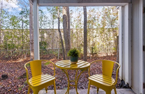 Kingsland Casa | Kingsland Cove - 2 bed 2 bath Ensuite with High Speed Internet