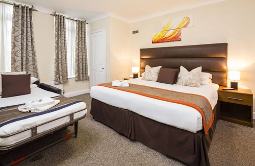 Kingsbury Cama Y Desayuno | Kingsland Hotel
