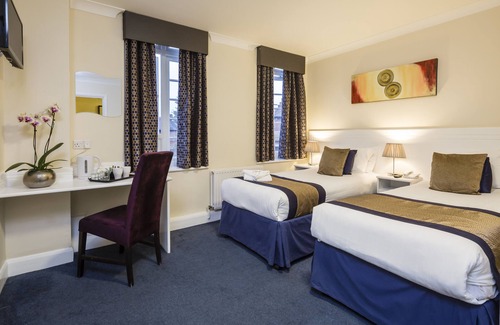 Kingsbury Cama Y Desayuno | Kingsland Hotel