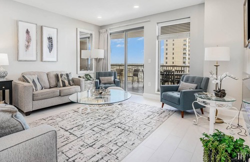 Arcadian Shores Condominio | Kingston Residences 3 Bedroom Ocean View Condos