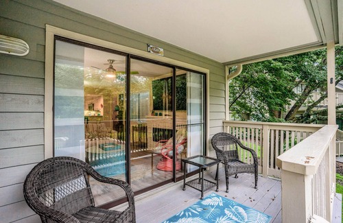 Arcadian Shores Casa | Kingston Residences Lake View Villas