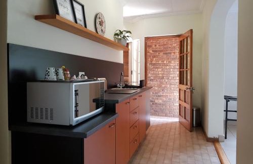 Garsfontein Casa | Kington Guest Suite