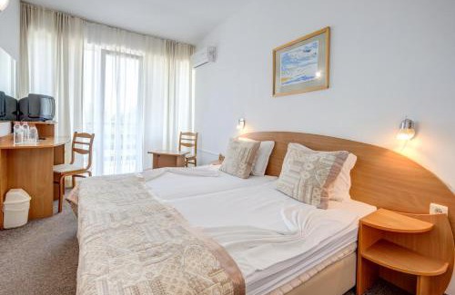 Golden Sands Hotel | Kini Park Hotel All Inclusive & Free Parking