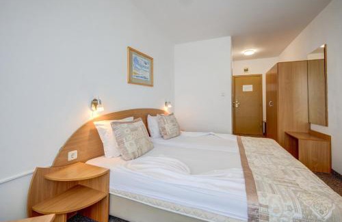Golden Sands Hotel | Kini Park Hotel All Inclusive & Free Parking
