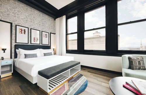Downtown Cincinnati Hotel | Kinley Cincinnati Downtown, a Tribute Portfolio Hotel