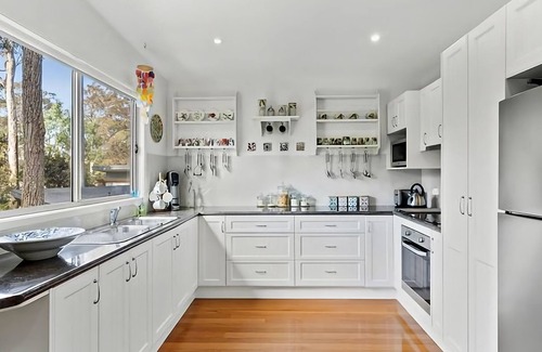 Mossy Point Casa | Kinnera Cottage - walk to the beach