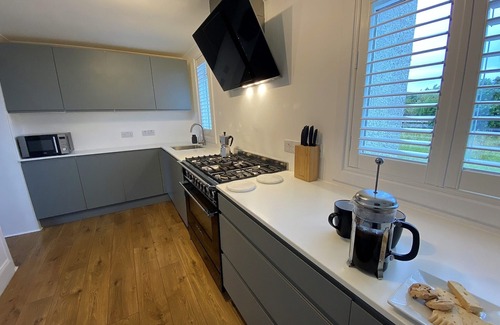 Isle of Lewis Casa | Kinnoull House near Stornoway with Hot Tub/Sauna/Pet friendly