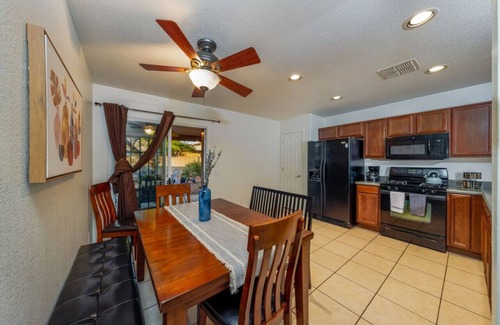 Tucson Casa | KINO / Sleeps 8 / 4 BR / 2 BA / Garage / Fenced