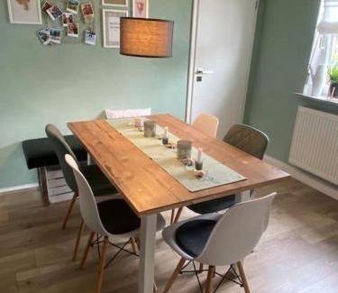 Schwarzenfeld Apartamento | Kinofeeling im Reihenhaus mit schönem Garten