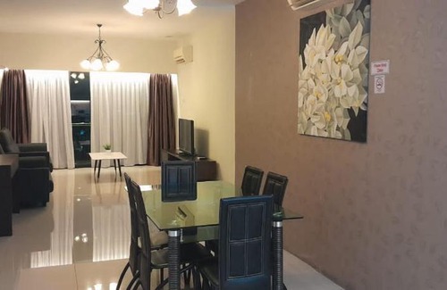 Taman Istana Apartamento | Kinta riverfront Riverview apartment