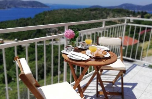 Orasac Apartamento | Kira apartment - see view