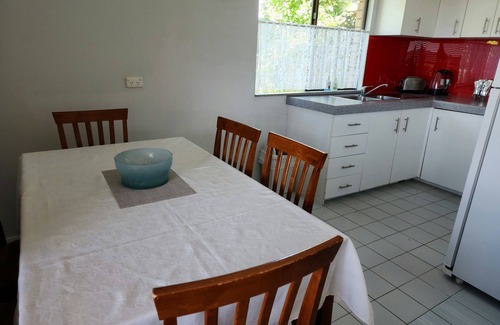 Spencer Park Casa | Kira's Holiday Home on Gairdner - Pet Friendly