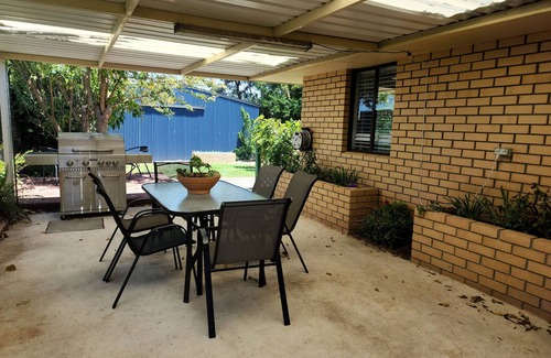 Spencer Park Casa | Kira's Holiday Home on Gairdner - Pet Friendly