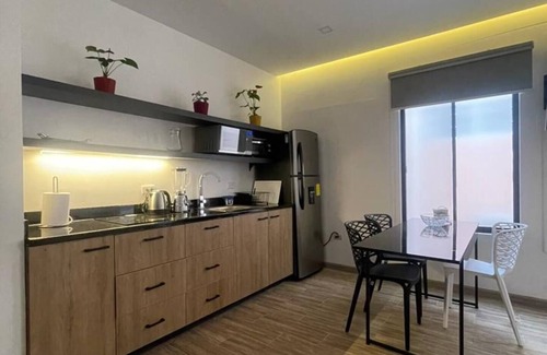 Simon Bolivar Apartamento | Kiran Lodging FH