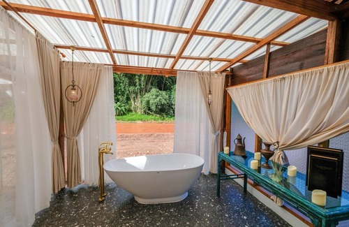 Bo Kluea Otro | Kiri Vari Boutique Resort