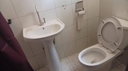 Kireka Hotel | Kirinya Paradise Hotel