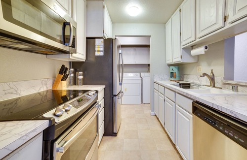 Kirkland Condominio | Cozy Kirkland Condo ~ 11 Mi to Downtown Seattle!