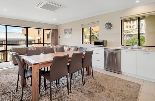 Jindabyne Apartamento | Kirwan 22 is a centrally located