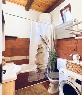 Komlo Apartamento | Kisbattyán Vendégház