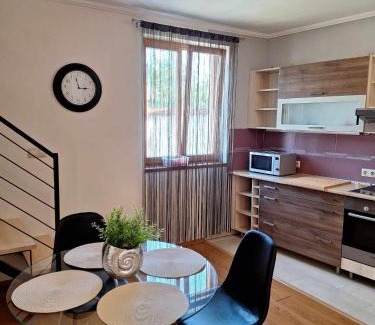 Kisvarda Apartamento | Kisház