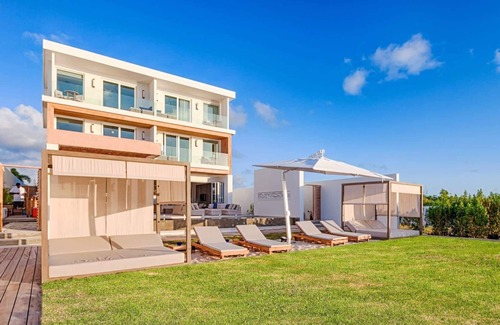 West End Village Casa | Kishti Estate in Meads Bay by Personal Villas - Experience Comfort and Elegance