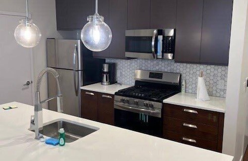 Central Business District Apartamento | Kislak #206 1BR/1BA S