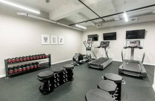 Central Business District Apartamento | Kislak #206 1BR 1BA