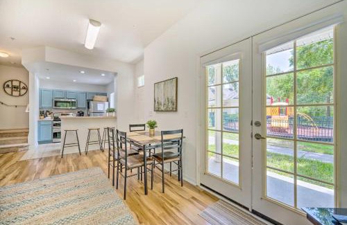 Venetian Bay Villages Apartamento | Kissimmee Condo Community Perks, 10 Mi to Disney!