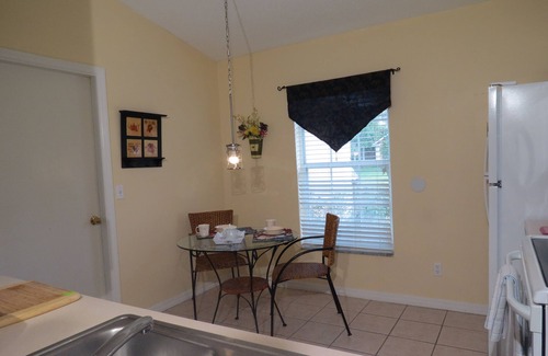 Lindfields Casa | Kissimmee Maingate Pool Homes by SOVH