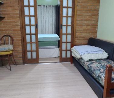 Mirim Apartamento | Kitão pé na areia praia e sol