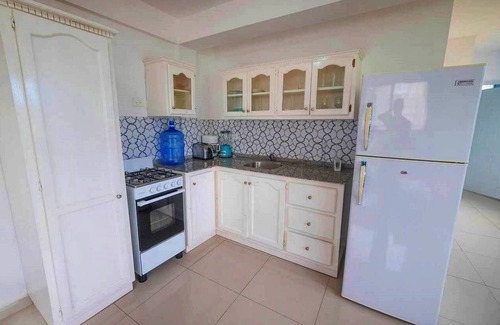 ProCab Apartamento | Kite-surf in Cabarete! Guest-friendly condo across the street from beach