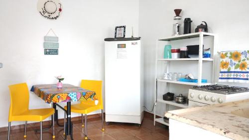 Jardim Paulista Apartamento | KITNET BERTIOGA - Centro - WIFI - TV - Garagem - Cozinha