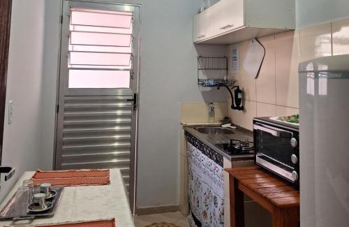 Capao Bonito Casa | Kitnet com ar condicionado e banheiro externo