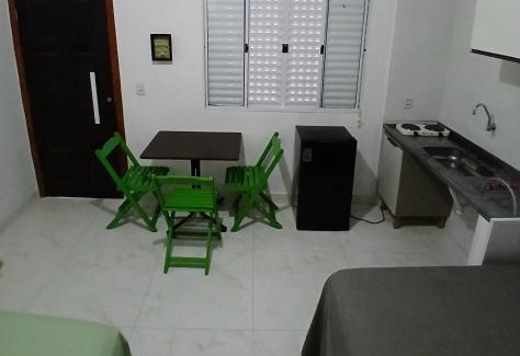 Pontal do Sul Casa | Kitnet confortável em Pontal do Sul