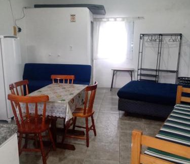 Itanhaem Casa | Kitnet de Inês