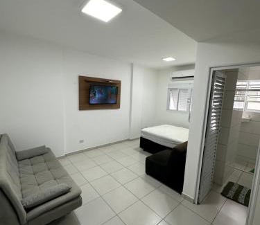 Aparecida Apartamento | Kitnet em frente a praia de Santos