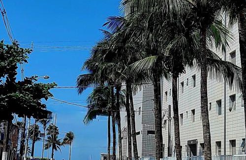 Mirim Apartamento | Kitnet pé na areia - Mirim - PG