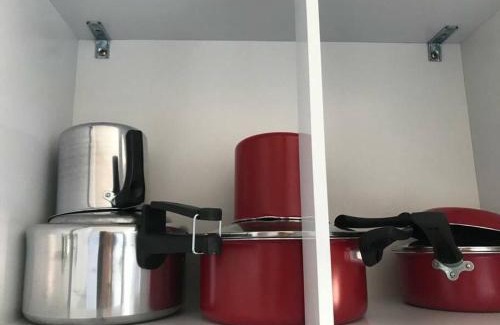 Vila Regina Apartamento | Kitnet207 centro, com linda vista janela, tv smart