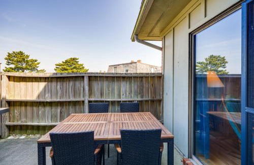 Kitty Hawk Casa | Kitty Hawk Vacation Rental 1 Mi to Beaches!