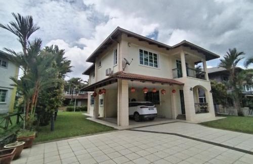 Kota Kinabalu Casa | KK Kiansom Retreat