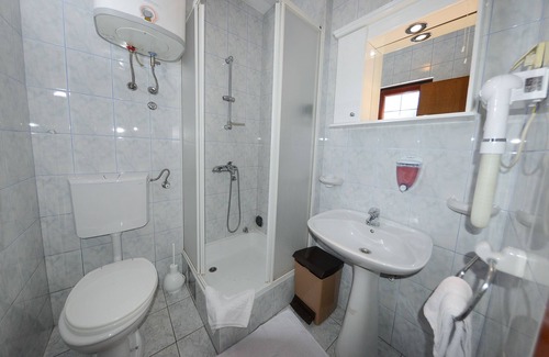 Zlatibor Casa | Apartamento Dúplex de 3 dormitorios (5 adultos)