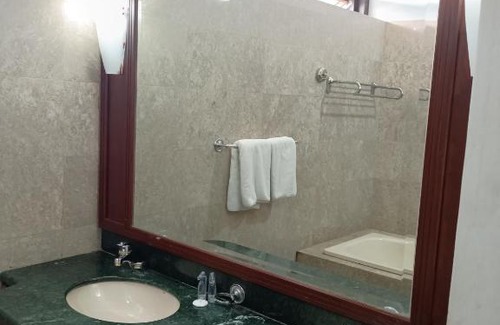 Imbi Hotel | kL Apartments At Times Square