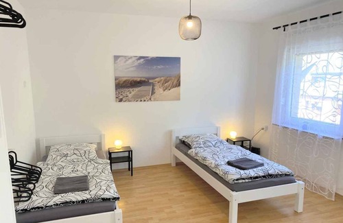 Kleve Apartamento | Kl15 - Monteurwohnung in Kleve, 50qm, 2 Zimmer, Max. 3 Personen
