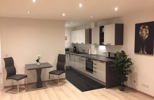Kaiserslautern Apartamento | KL27: Luxurious Modern Apartment in the heart of Kaiserslautern