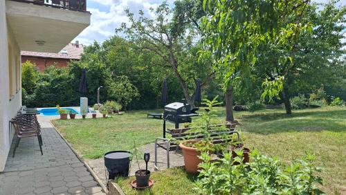 Tocna Casa | Klasický dům, 5 ložnic , 5 bedrooms, Praha