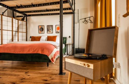Ostviertel Apartamento | Klassen Stay - Exklusives Loft - XXL Leinwand - 4 km Messe, 1,5 km HBF