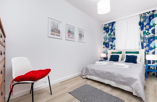 Marymount Apartamento | Klaudyny 6 by Homeprime