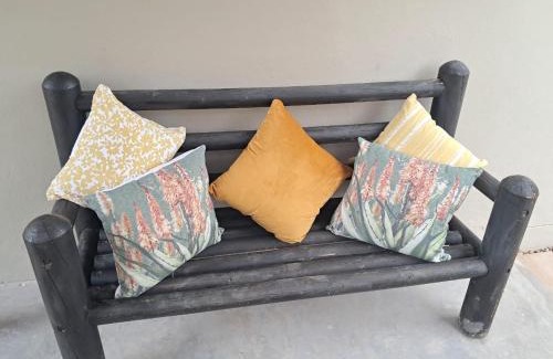 Oudtshoorn Apartamento | Klein Karoo Wegbreuk