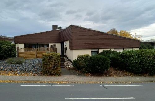 Altenkirchen Apartamento | Kleine Ferienwohnung, Einzimmeraparment in Altenkirchen