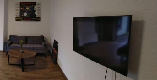 Altenkirchen Apartamento | Kleine Ferienwohnung, Einzimmeraparment in Altenkirchen